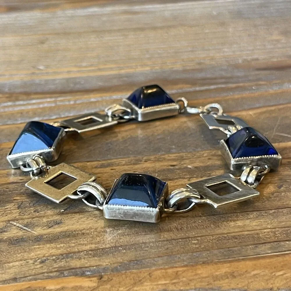 Vintage Art Deco Sterling Silver & Blue Glass Sugarloaf Cabochon Bracelet 8
